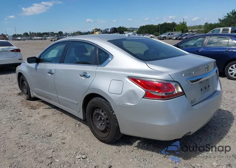2015 Nissan Altima 2.5 S из США, поврежденный, VIN 1N4AL3AP4FN356137